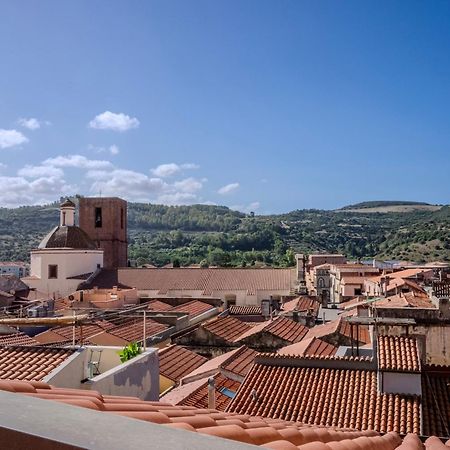 Sardinian Gallery Domus บอซา ภายนอก รูปภาพ