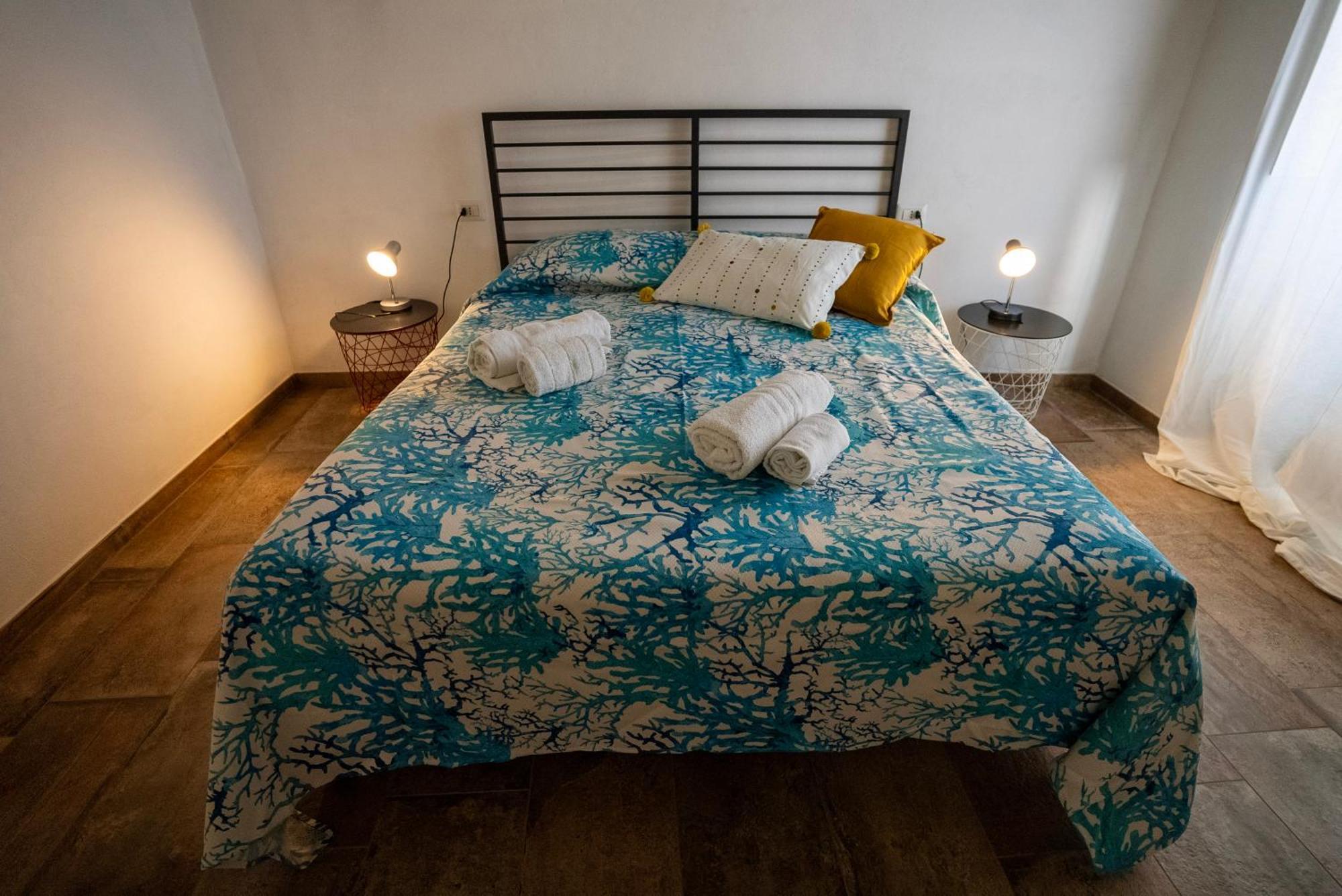 Sardinian Gallery Domus บอซา ห้อง รูปภาพ