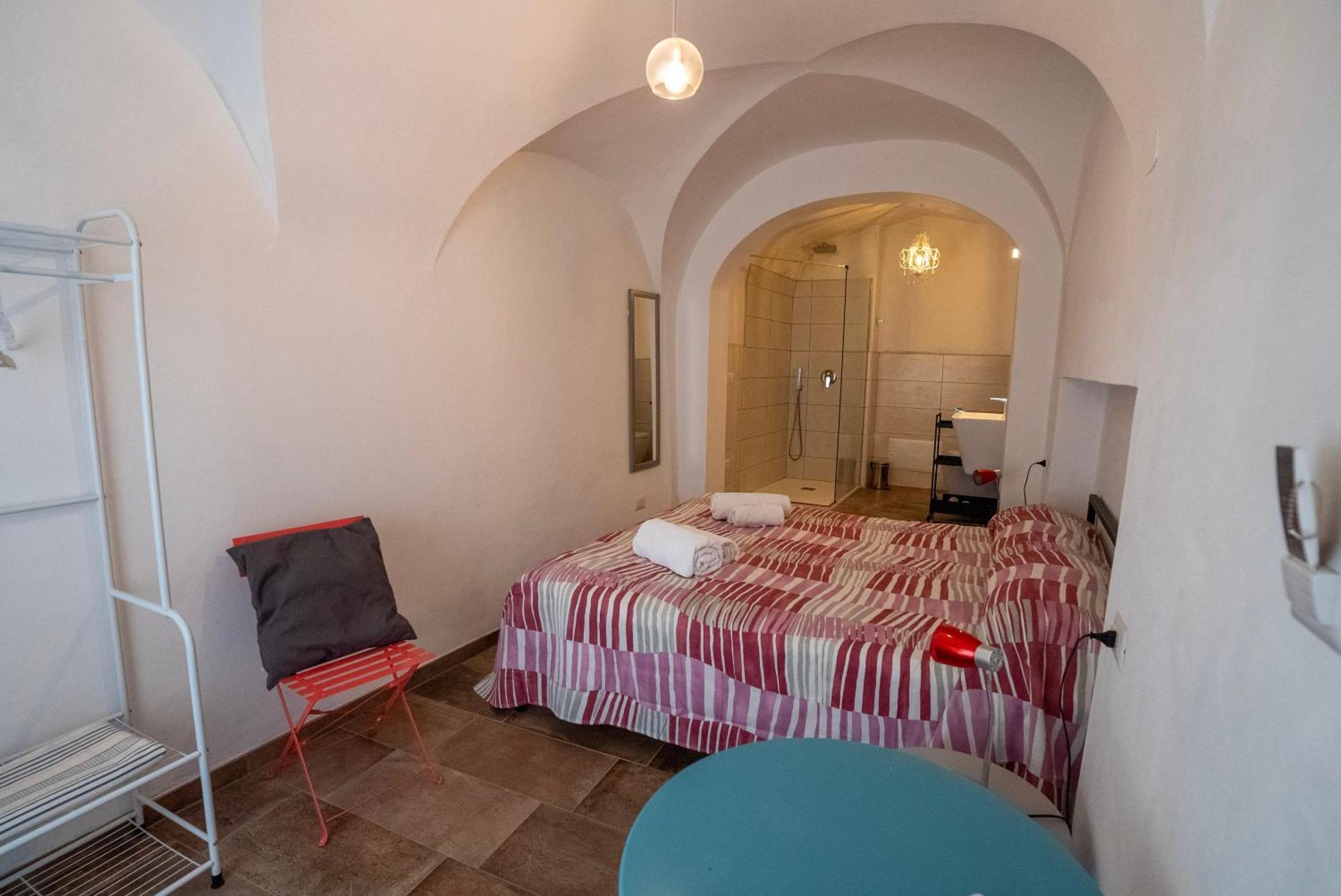 Sardinian Gallery Domus บอซา ห้อง รูปภาพ