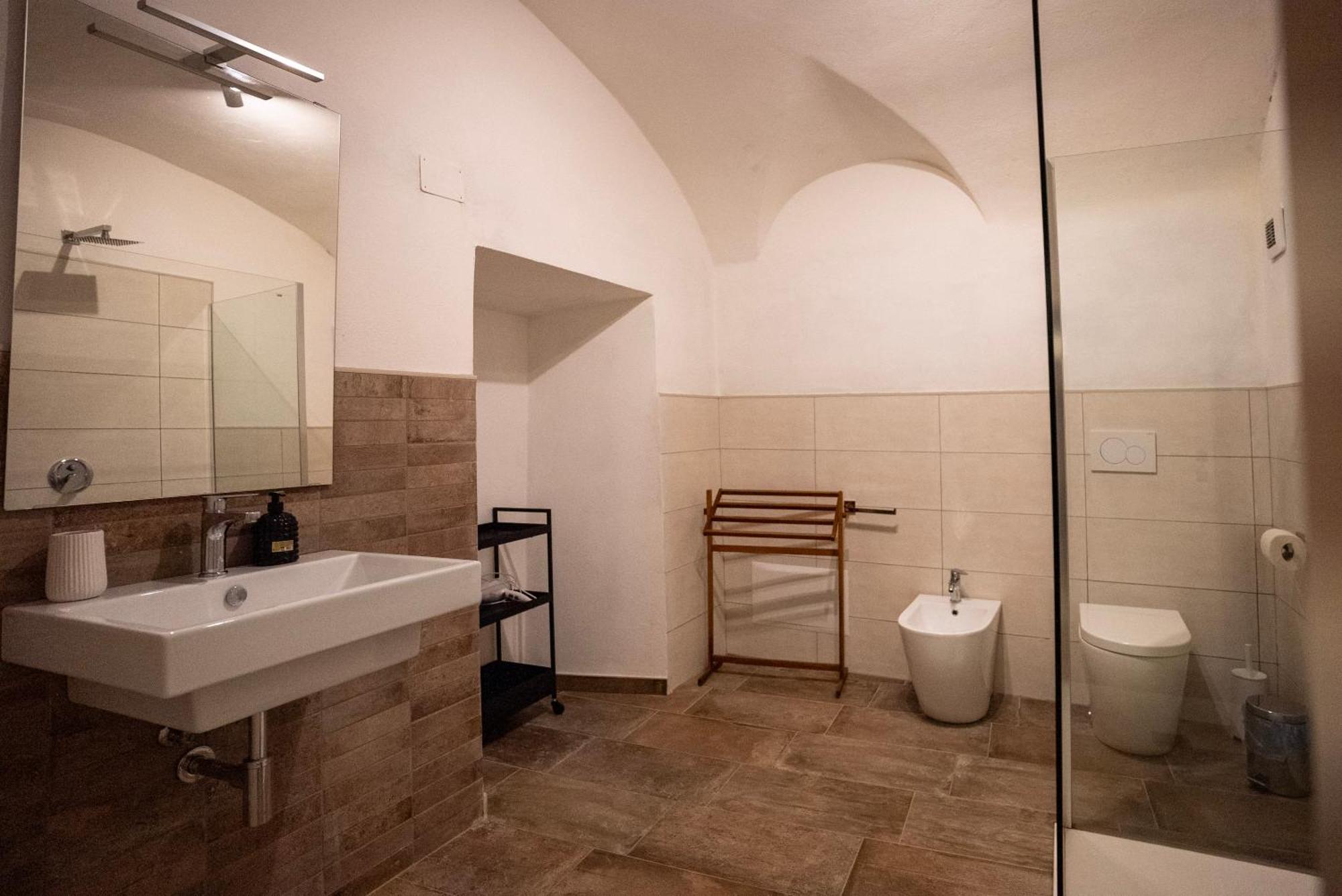 Sardinian Gallery Domus บอซา ห้อง รูปภาพ